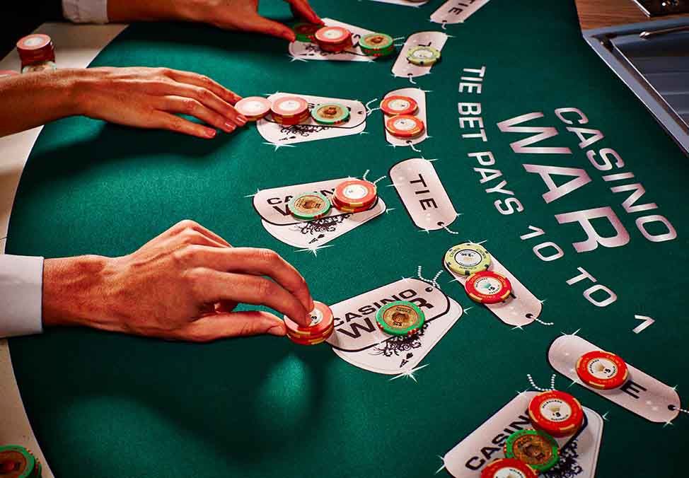 ایک اکاؤنٹ بنائیں یا Jackpot Spin 777 کیسینو میں لاگ ان کریں۔